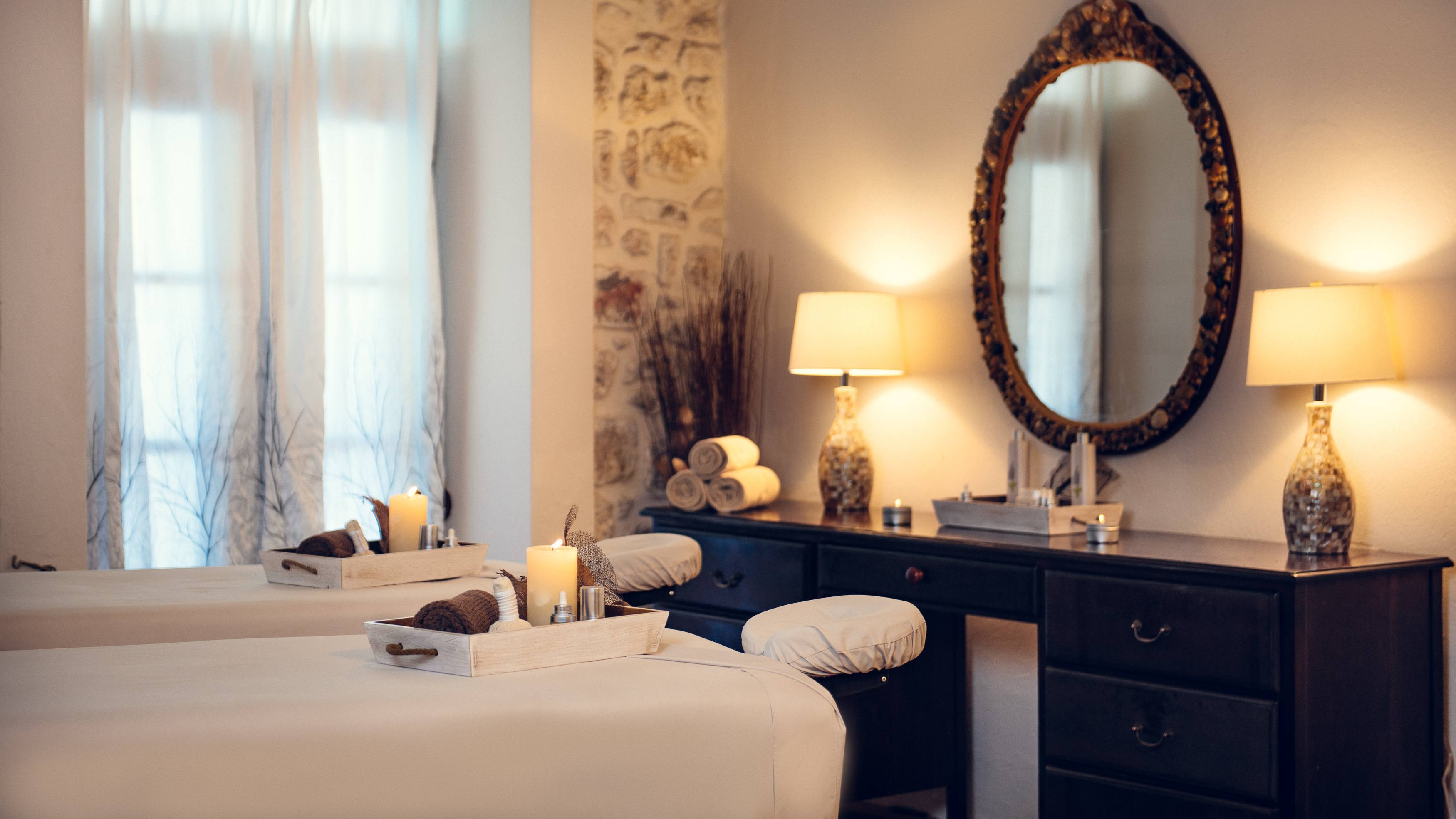 Do Not Disturb: Romantic Ideas for Valentine's Day at The Crane